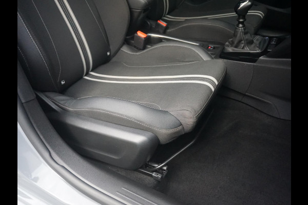 Opel Corsa 1.2 Turbo GS Keyless entry | Climate control
