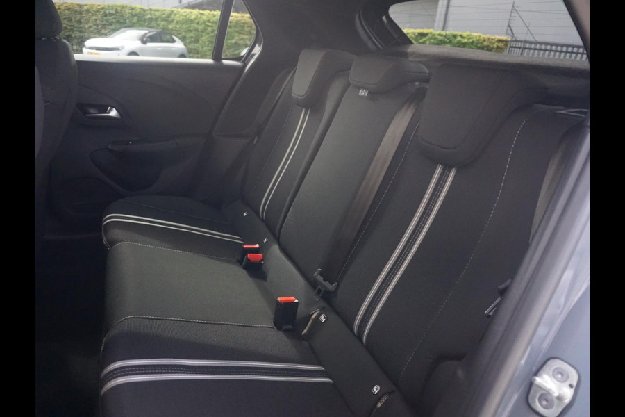 Opel Corsa 1.2 Turbo GS Keyless entry | Climate control
