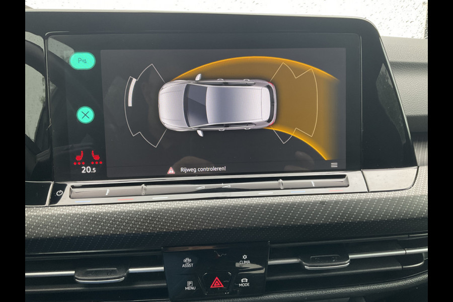 Volkswagen Golf 1.5 eTSI R-Line Business+ Automaat Adap.Cruise Stoel/Stuurverw Led Sfeerverlichting!