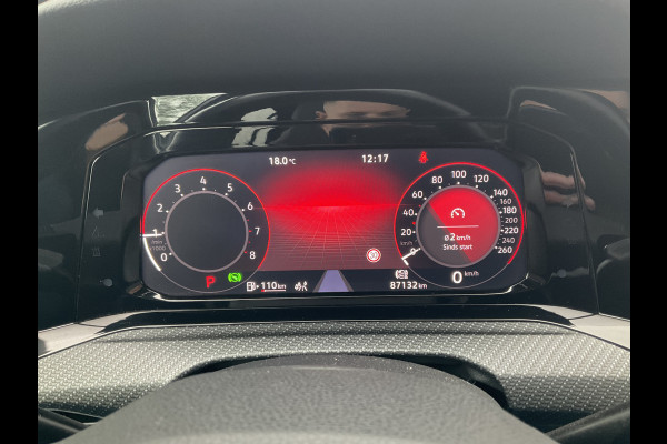 Volkswagen Golf 1.5 eTSI R-Line Business+ Automaat Adap.Cruise Stoel/Stuurverw Led Sfeerverlichting!
