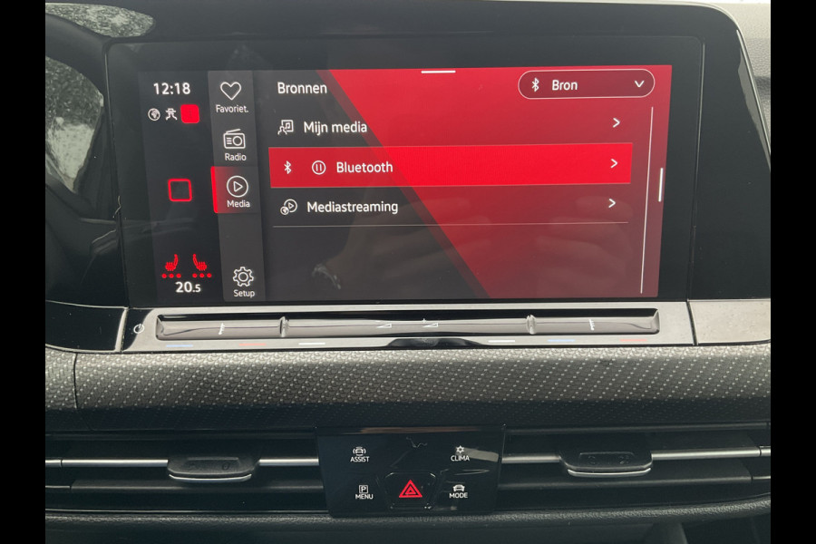 Volkswagen Golf 1.5 eTSI R-Line Business+ Automaat Adap.Cruise Stoel/Stuurverw Led Sfeerverlichting!