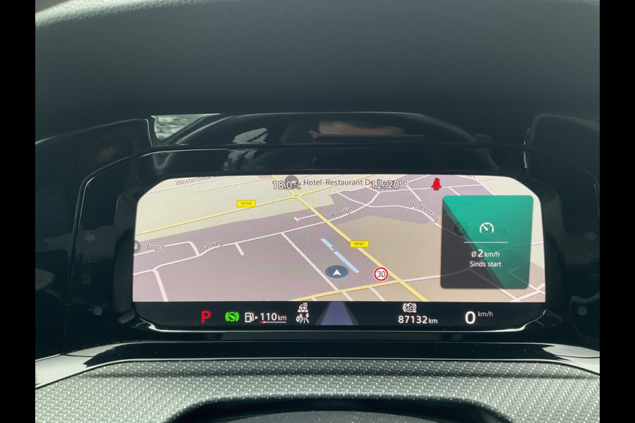 Volkswagen Golf 1.5 eTSI R-Line Business+ Automaat Adap.Cruise Stoel/Stuurverw Led Sfeerverlichting!