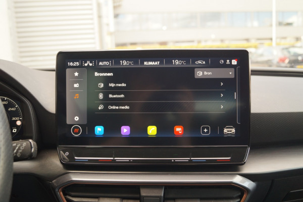 CUPRA Leon Sportstourer 1.5 eTSI 150pk DSG Business Editon Plus -LED-ECC-
