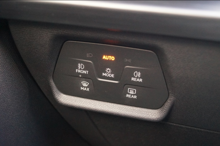 CUPRA Leon Sportstourer 1.5 eTSI 150pk DSG Business Editon Plus -LED-ECC-