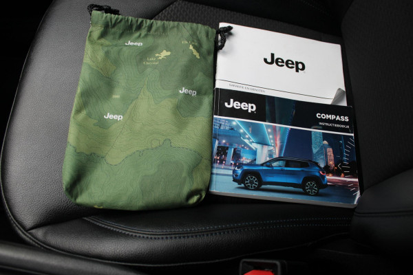 Jeep Compass 1.3T LONGITUDE AUTOMAAT | NAVIGATIE | ACHTERUITRIJCAMERA | PARKEERSENSOREN | APPLE CARPLAY / ANDROID AUTO | LICHTMETALEN VELGEN | LED KOPLAMPEN | LED MISTLAMPEN | ADAPTIVE CRUISE CONTROL | KEYLESS ENTRY / START | DRAADLOOS TELEFOONLADER | CLIMATE CONTROL |