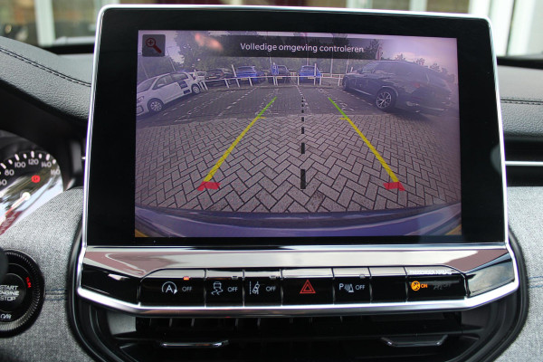Jeep Compass 1.3T LONGITUDE AUTOMAAT | NAVIGATIE | ACHTERUITRIJCAMERA | PARKEERSENSOREN | APPLE CARPLAY / ANDROID AUTO | LICHTMETALEN VELGEN | LED KOPLAMPEN | LED MISTLAMPEN | ADAPTIVE CRUISE CONTROL | KEYLESS ENTRY / START | DRAADLOOS TELEFOONLADER | CLIMATE CONTROL |