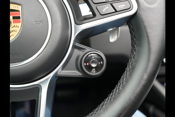 Porsche Cayenne 3.0 E-Hybrid Plug In Hybrid 462pk Dealer O.H PHEV | Panodak | Luchtvering | 4 Wiel Besturing | PDLS+ | Adaptive Cruise | Sportchrono | Softclose |21"L.M |  14 Weg Lederen Sportstoelen & Memory |