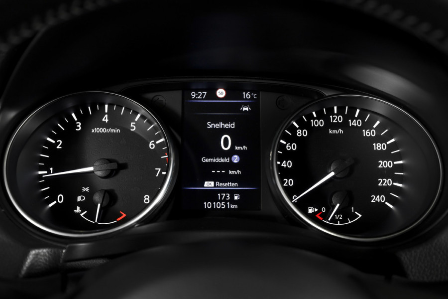 Nissan QASHQAI 1.3 DIG-T 140 PK Acenta | Pano | Cruise | Trekhaak | PDC | Camera | NAV+Android Auto | ECC | LM 17" |