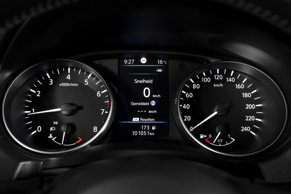Nissan QASHQAI 1.3 DIG-T 140 PK Acenta | Pano | Cruise | Trekhaak | PDC | Camera | NAV+Android Auto | ECC | LM 17" |