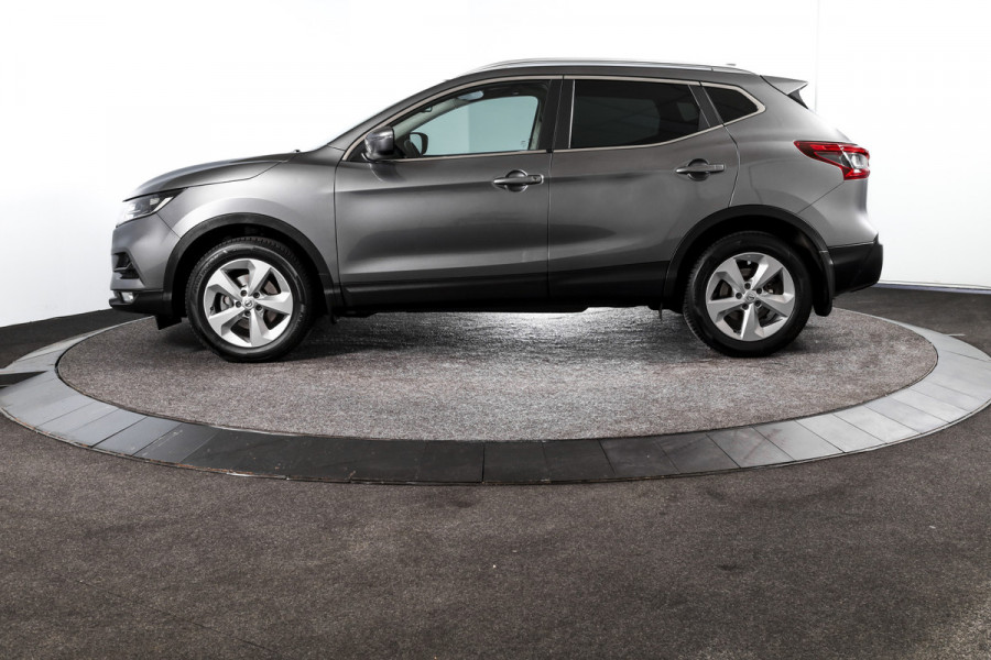 Nissan QASHQAI 1.3 DIG-T 140 PK Acenta | Pano | Cruise | Trekhaak | PDC | Camera | NAV+Android Auto | ECC | LM 17" |