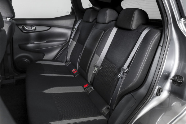 Nissan QASHQAI 1.3 DIG-T 140 PK Acenta | Pano | Cruise | Trekhaak | PDC | Camera | NAV+Android Auto | ECC | LM 17" |