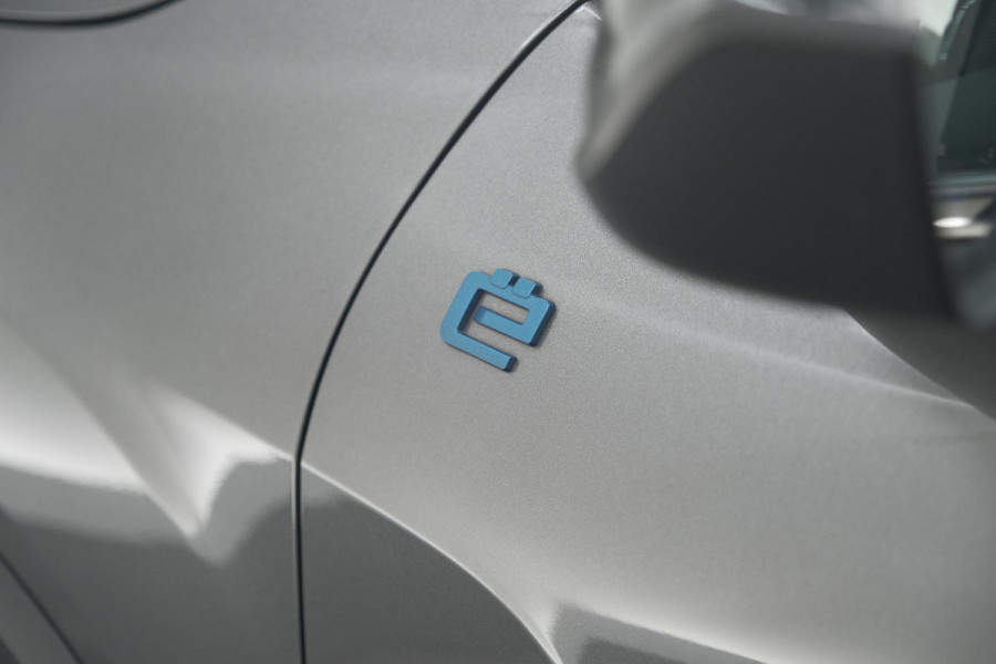Citroën Ë-C4 Shine 50 kWh | Elektrisch Panoramadak | Camera | Adaptieve Cruise Control