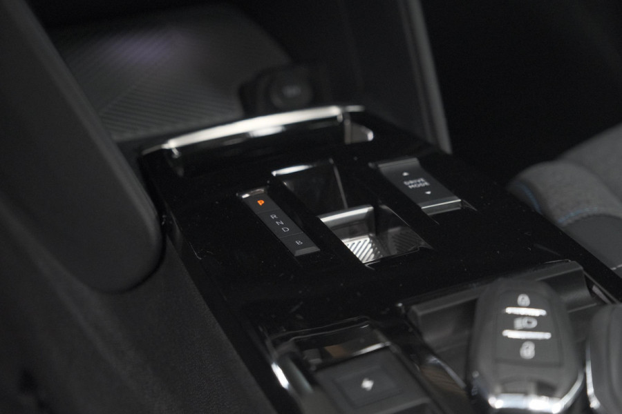 Citroën Ë-C4 Shine 50 kWh | Elektrisch Panoramadak | Camera | Adaptieve Cruise Control