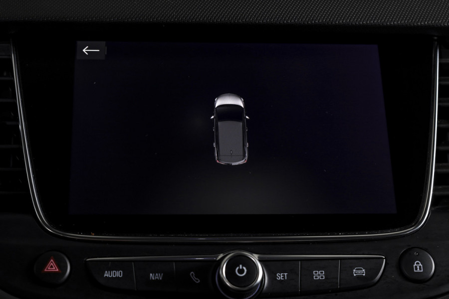 Opel Crossland X 1.2 Turbo 110 PK Innovation | Cruise | LED | Afn. Trekhaak | PDC | NAV + App. Connect | ECC | DAB | LM 16" |