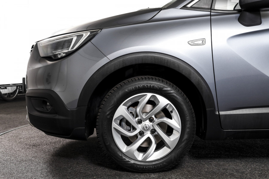 Opel Crossland X 1.2 Turbo 110 PK Innovation | Cruise | LED | Afn. Trekhaak | PDC | NAV + App. Connect | ECC | DAB | LM 16" |