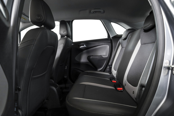 Opel Crossland X 1.2 Turbo 110 PK Innovation | Cruise | LED | Afn. Trekhaak | PDC | NAV + App. Connect | ECC | DAB | LM 16" |