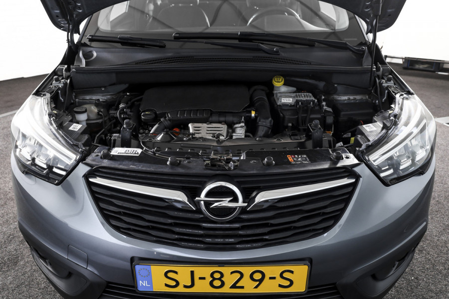 Opel Crossland X 1.2 Turbo 110 PK Innovation | Cruise | LED | Afn. Trekhaak | PDC | NAV + App. Connect | ECC | DAB | LM 16" |