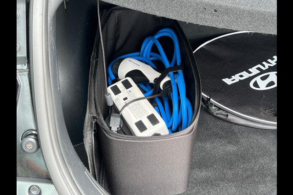 Hyundai Kona EV Comfort 64 kWh 2x voorraad | NL AUTO | CAMERA | 100 SOH!