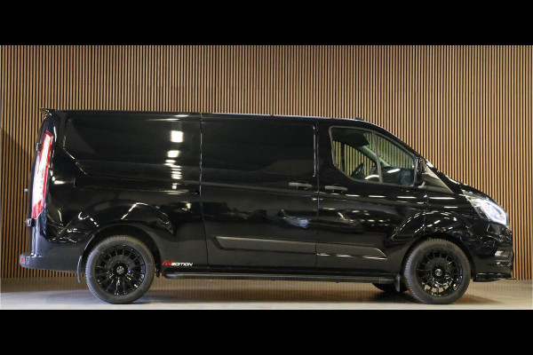 Ford Transit Custom 300 2.0 TDCI L2H1 DC Raptor Edition | 6.500 KM | | PDC V+A | 6-Zitter | Dubbel Cabine | Betimmering | Nieuwe APK | Fabrieksgarantie