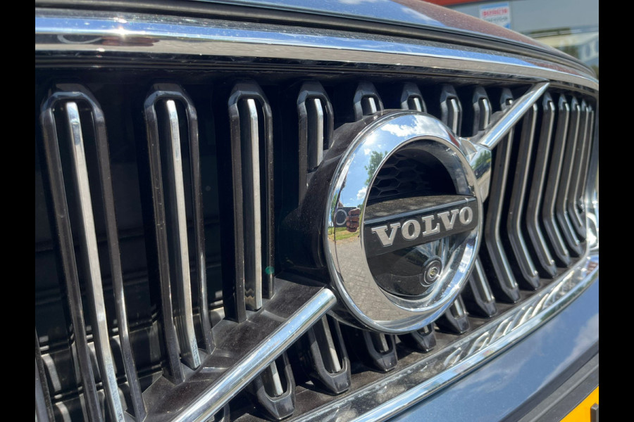 Volvo XC40 1.5 T5 Recharge Inscription | Pano | Leder | Elektr Achterklep | Full LED | (occasion)