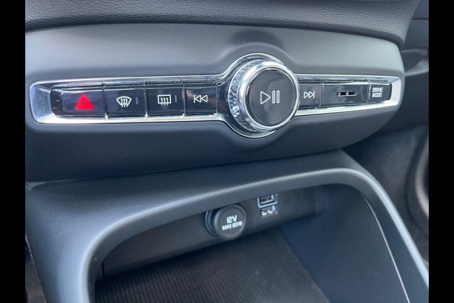 Volvo XC40 1.5 T5 Recharge Inscription | Pano | Leder | Elektr Achterklep | Full LED | (occasion)