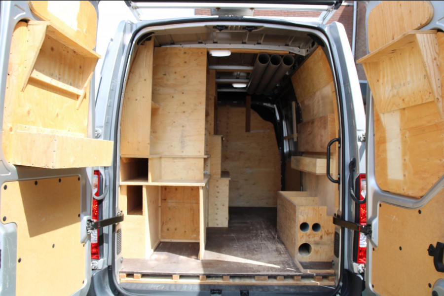 Renault Master T35 2.3 dCi 180PK L2H2 Energy / Camera / App connect / Trekhaak / Imperiaal
