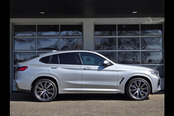 BMW X4 xDrive30i M SPORT | 360 CAMERA | PANORAMA | STOELVERWARMING | 21 INCH LM VELGEN |