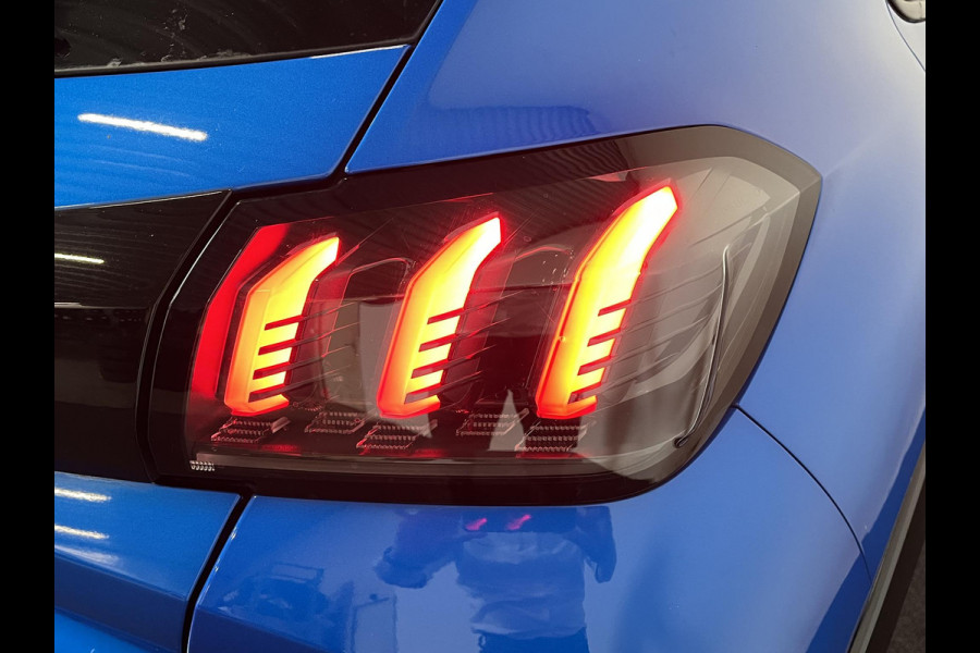 Peugeot 208 1.2 PureTech 100pk GT Panorama dak Navigatie Camera Lichtmetalen Velgen 17" Extra Getint Glas Led Dab Cruise control