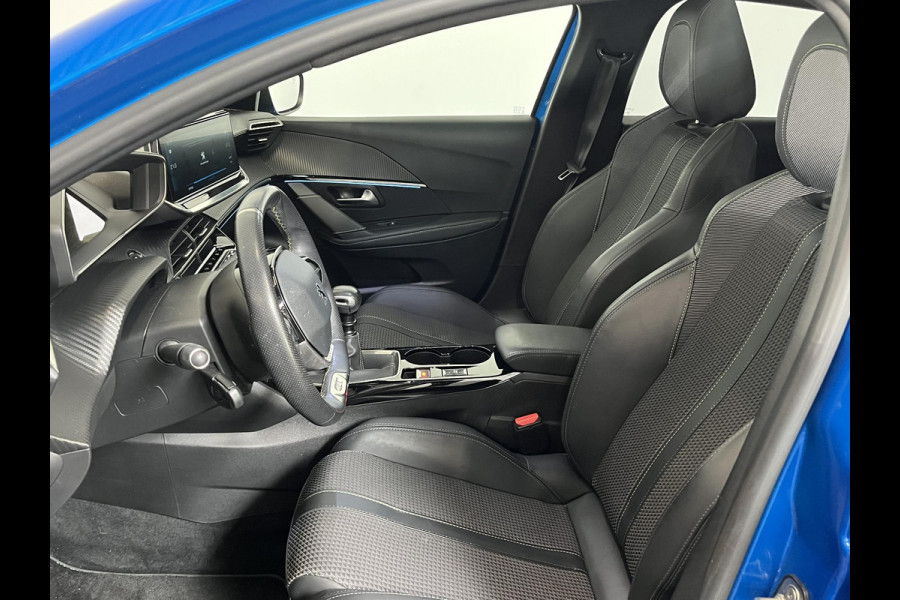 Peugeot 208 1.2 PureTech 100pk GT Panorama dak Navigatie Camera Lichtmetalen Velgen 17" Extra Getint Glas Led Dab Cruise control