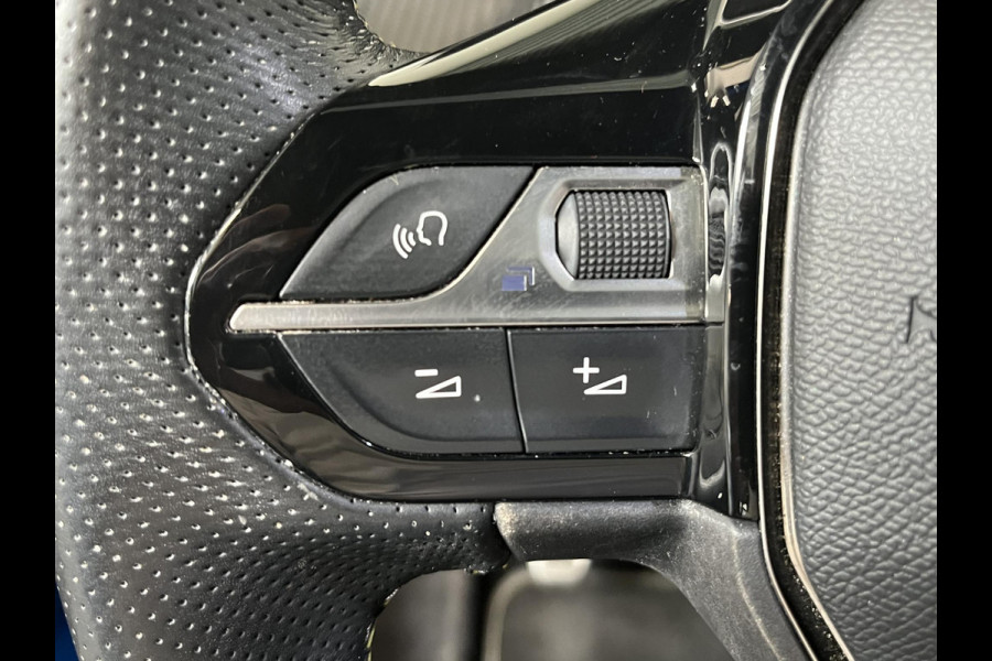 Peugeot 208 1.2 PureTech 100pk GT Panorama dak Navigatie Camera Lichtmetalen Velgen 17" Extra Getint Glas Led Dab Cruise control
