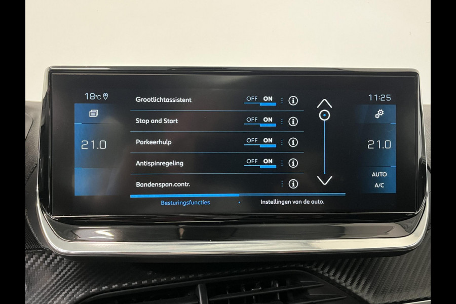 Peugeot 208 1.2 PureTech 100pk GT Panorama dak Navigatie Camera Lichtmetalen Velgen 17" Extra Getint Glas Led Dab Cruise control