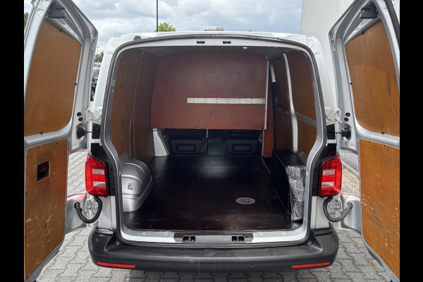 Volkswagen Transporter 2.0 TDI L1H1 Comfortline*AUTOM.*NAVI*CRUISE*APPLE