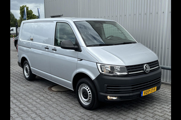 Volkswagen Transporter 2.0 TDI L1H1 Comfortline*AUTOM.*NAVI*CRUISE*APPLE