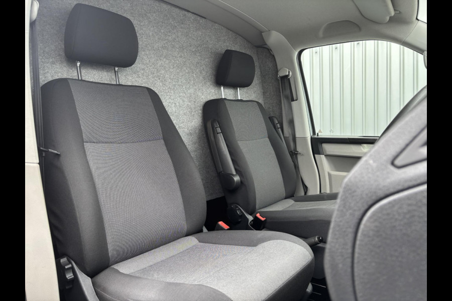 Volkswagen Transporter 2.0 TDI L1H1 Comfortline*AUTOM.*NAVI*CRUISE*APPLE