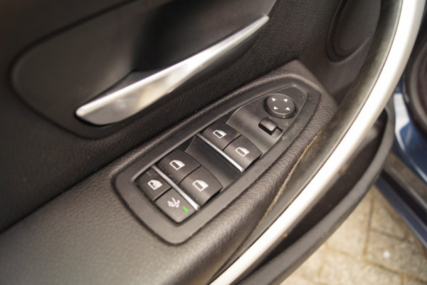 BMW 3-serie GT 320d 190pk Executive -LEER-NAVI-LED-ECC-PDC-