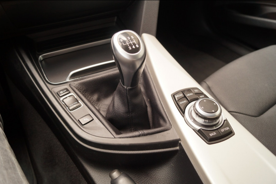 BMW 3-serie GT 320d 190pk Executive -LEER-NAVI-LED-ECC-PDC-