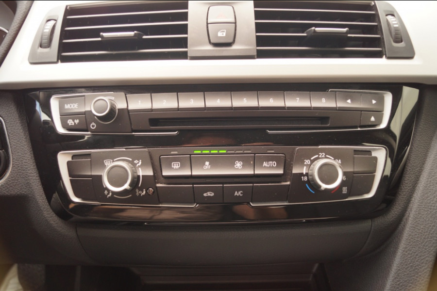 BMW 3-serie GT 320d 190pk Executive -LEER-NAVI-LED-ECC-PDC-