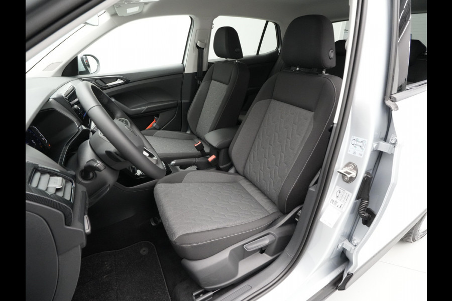 Volkswagen T-Cross 1.0 TSI 115 7DSG Life Edition Automaat | Zijruiten achter en achterruit getint 65% lichtabsorberend | Parkeersensoren voor en achter (Park Distance Control) | Airconditioning automatisch, 2-zone (Climatronic)
