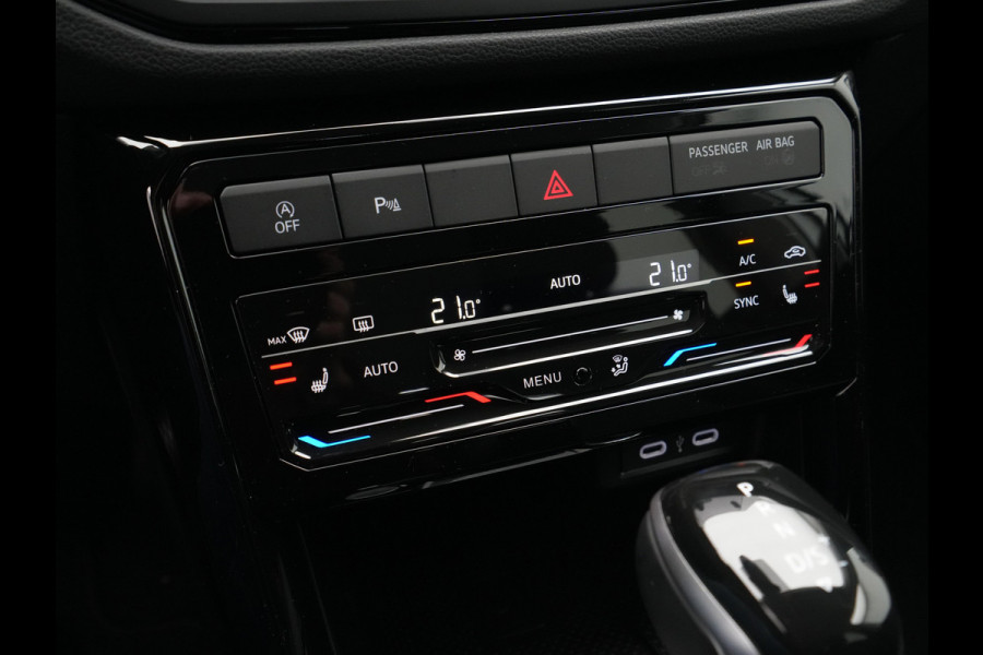 Volkswagen T-Cross 1.0 TSI 115 7DSG Life Edition Automaat | Zijruiten achter en achterruit getint 65% lichtabsorberend | Parkeersensoren voor en achter (Park Distance Control) | Airconditioning automatisch, 2-zone (Climatronic)