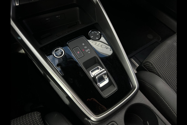 Audi A3 Limousine 30 TFSI S edition 1/2 LEDER | B&O SOUND | ECC | VIRTUAL COCKPIT | PDC