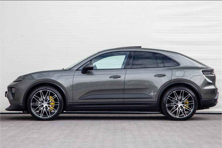 Porsche Macan 4 100 kWh Panorama, Trekhaak, 22" , 18-voudige Sportstoelen, Aventurin gruen