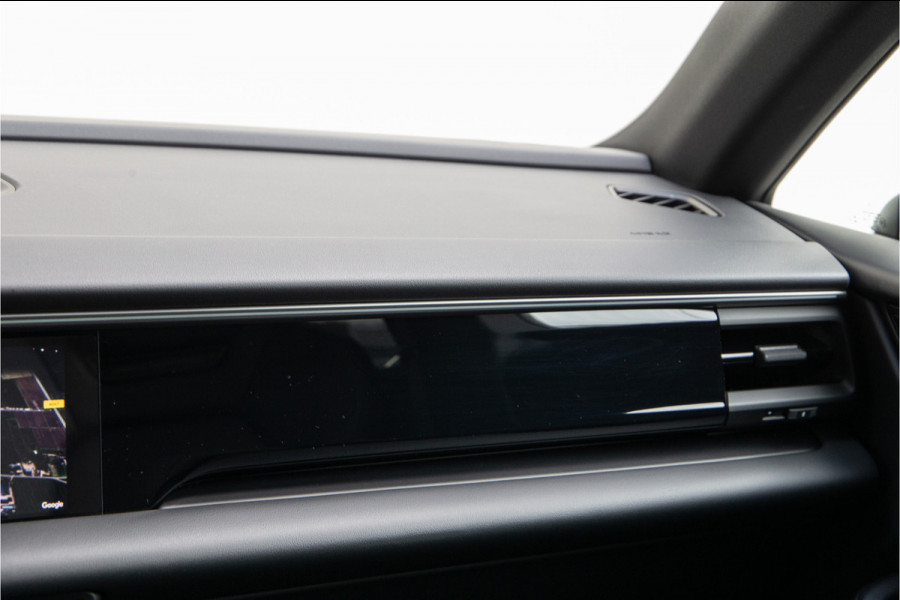 Porsche Macan 4 100 kWh Panorama, Trekhaak, 22" , 18-voudige Sportstoelen, Aventurin gruen