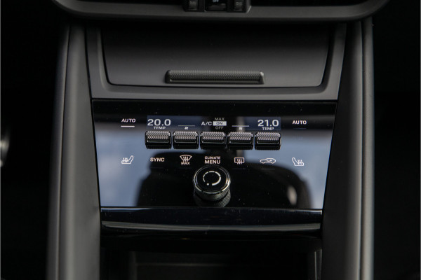 Porsche Macan 4 100 kWh Panorama, Trekhaak, 22" , 18-voudige Sportstoelen, Aventurin gruen