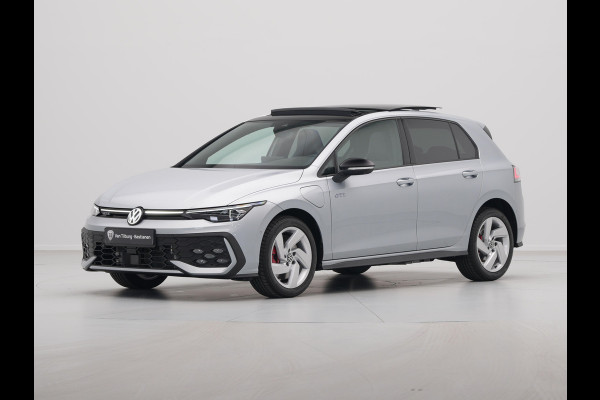 Volkswagen Golf 1.5 eHybrid 272 6DSG GTE Automaat | Panoramisch schuif-, kanteldak, elektrisch bedienbaar