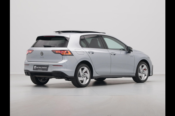 Volkswagen Golf 1.5 eHybrid 272 6DSG GTE Automaat | Panoramisch schuif-, kanteldak, elektrisch bedienbaar