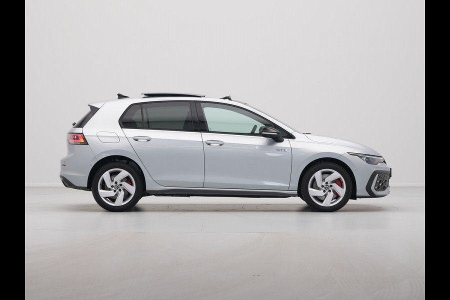 Volkswagen Golf 1.5 eHybrid 272 6DSG GTE Automaat | Panoramisch schuif-, kanteldak, elektrisch bedienbaar
