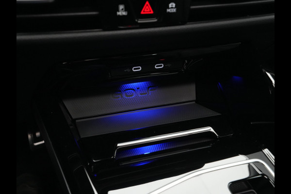 Volkswagen Golf 1.5 eHybrid 272 6DSG GTE Automaat | Panoramisch schuif-, kanteldak, elektrisch bedienbaar