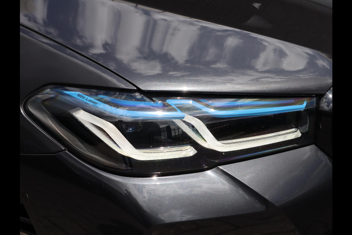 BMW 5 Serie 545e xDrive M sport | Head Up | Comfortstoel met geheugen |  Schuif-/kanteldak
