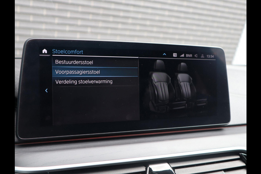 BMW 5 Serie 545e xDrive M sport | Head Up | Comfortstoel met geheugen |  Schuif-/kanteldak