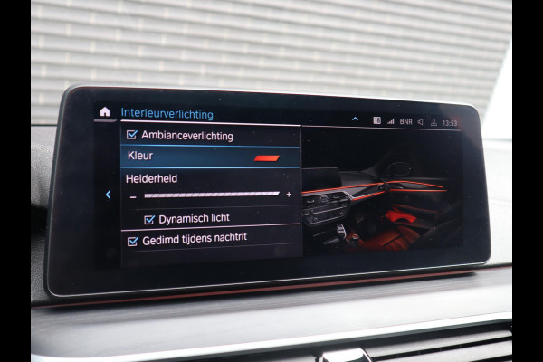 BMW 5 Serie 545e xDrive M sport | Head Up | Comfortstoel met geheugen |  Schuif-/kanteldak